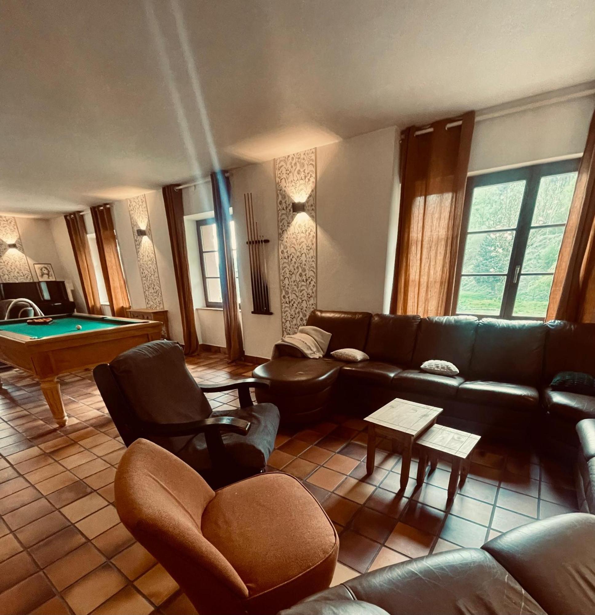 La Belle Charbonniere Hotel La Grande Fosse ภายนอก รูปภาพ