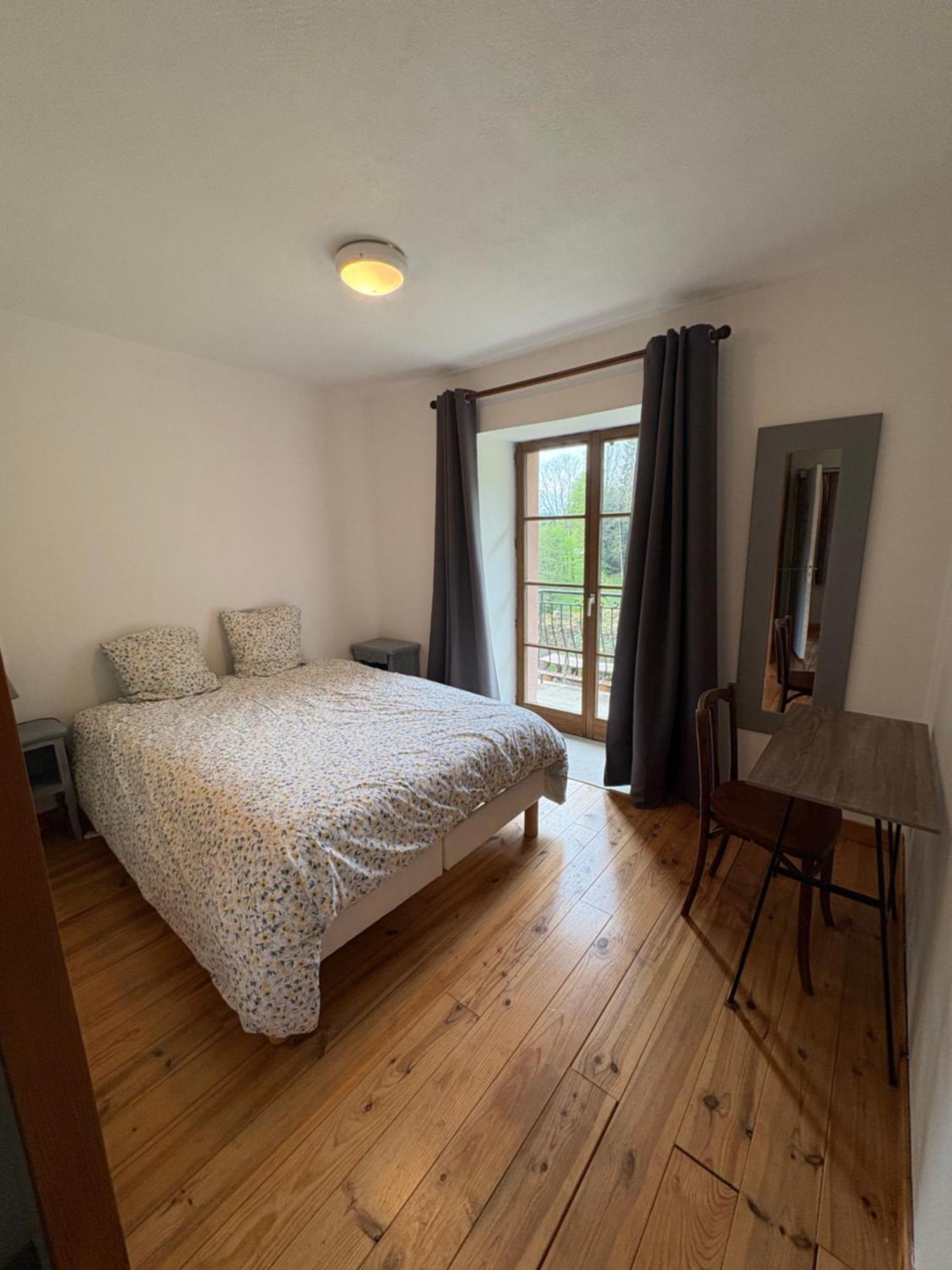 La Belle Charbonniere Hotel La Grande Fosse ห้อง รูปภาพ